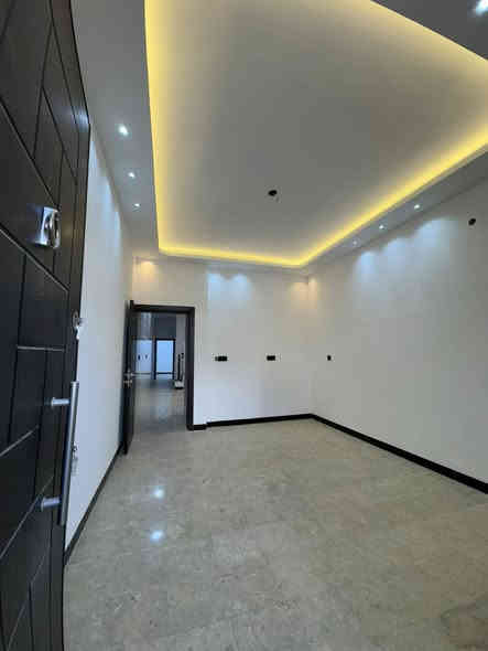 مشتملبن 75 متر الواحد 
بغداد الكرخ حي الجهاد 
منطقه ديوان المخابرات 
حديث درجه اولى
تسليم مفتاح
طابق ارضي _ صاله  _ خدمات _ مطبخ  غرفة نوم 
طابق اول _ غرفتين نوم -خدمات كراج
السعر 188 مليون
 
الاستفسار
***********
***********
