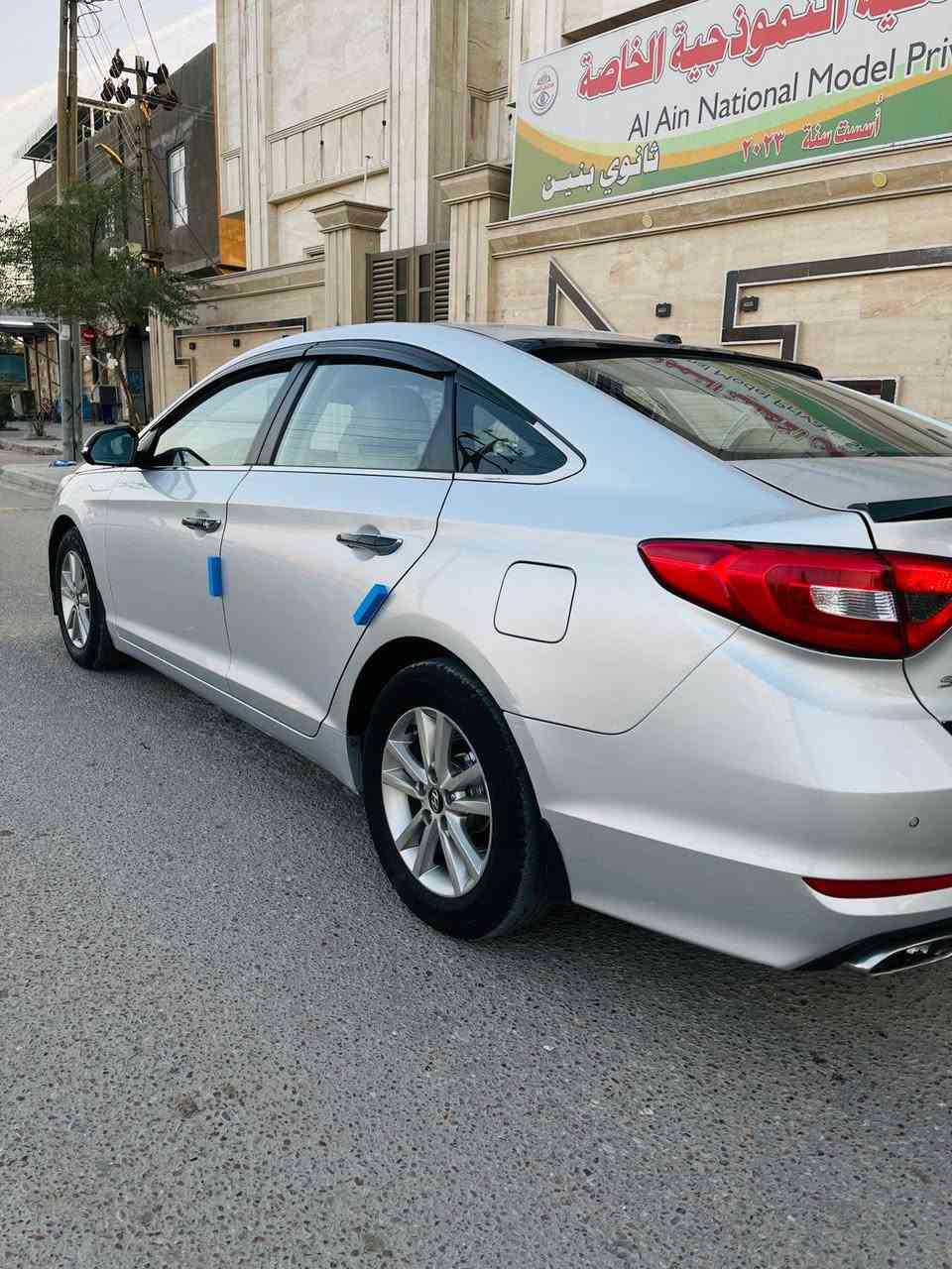 سلام عليكم سوناتا موديل 2016 خليجي الشركه العامه رقم بغداد الدولي ماشيه 220 السيارة كفاله عامه من كلشي السيارة جاهزه من كلشي منضومة غاز عدسة زنون 
سيارة جديدة بمعنى الكلمه على وضع الشركة مكينه دوش 2400
السعر143 وبيه مجال بصيط 
العنوان بصره قضاء المدينه
الاتصال *********** بغداد, العراق
