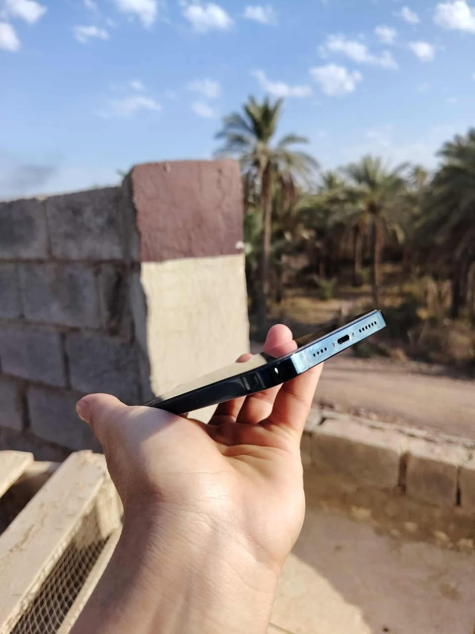 سلام عليكم من رخصت الادمن المحترم ايفون 12برو ماكس جهاز وتر بروف ما مفتوح برغي بي ابد جهاز عله وضع الشركه ما داخل تصليح ابد جهاز خير من يم الله ما محتاج اي شي الصور كدامك موضحه هاي الستفسار خاص ***********المو شراي رجاء رجاء لا يدخل
