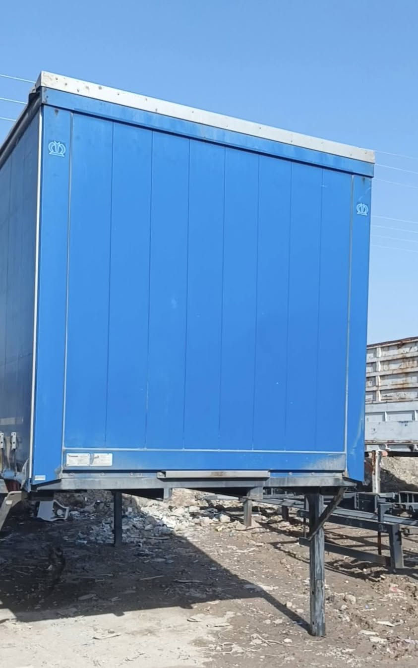 للبيع بدي أوربي قفل حاويه
طول 7.50 عرض 2.50 ارتفاع 2.50
 رقم الهاتف ***********
