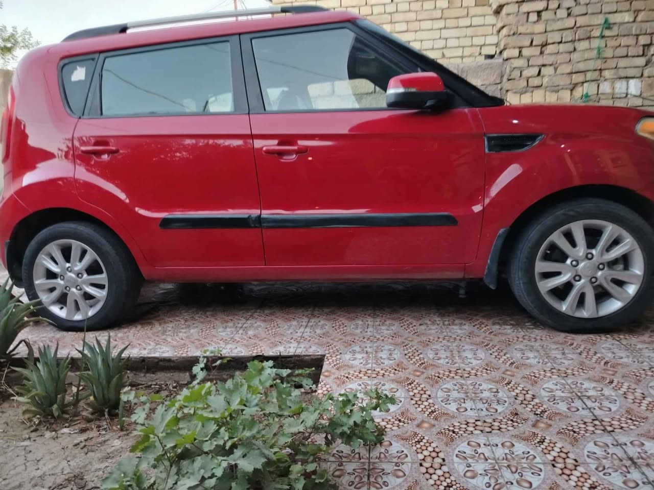 سياره للبيع كيا صول ٢٠١٣ محركها ٢٠٠٠ دوش سعرها ١١٠
الاتصال على الرقم ***********
