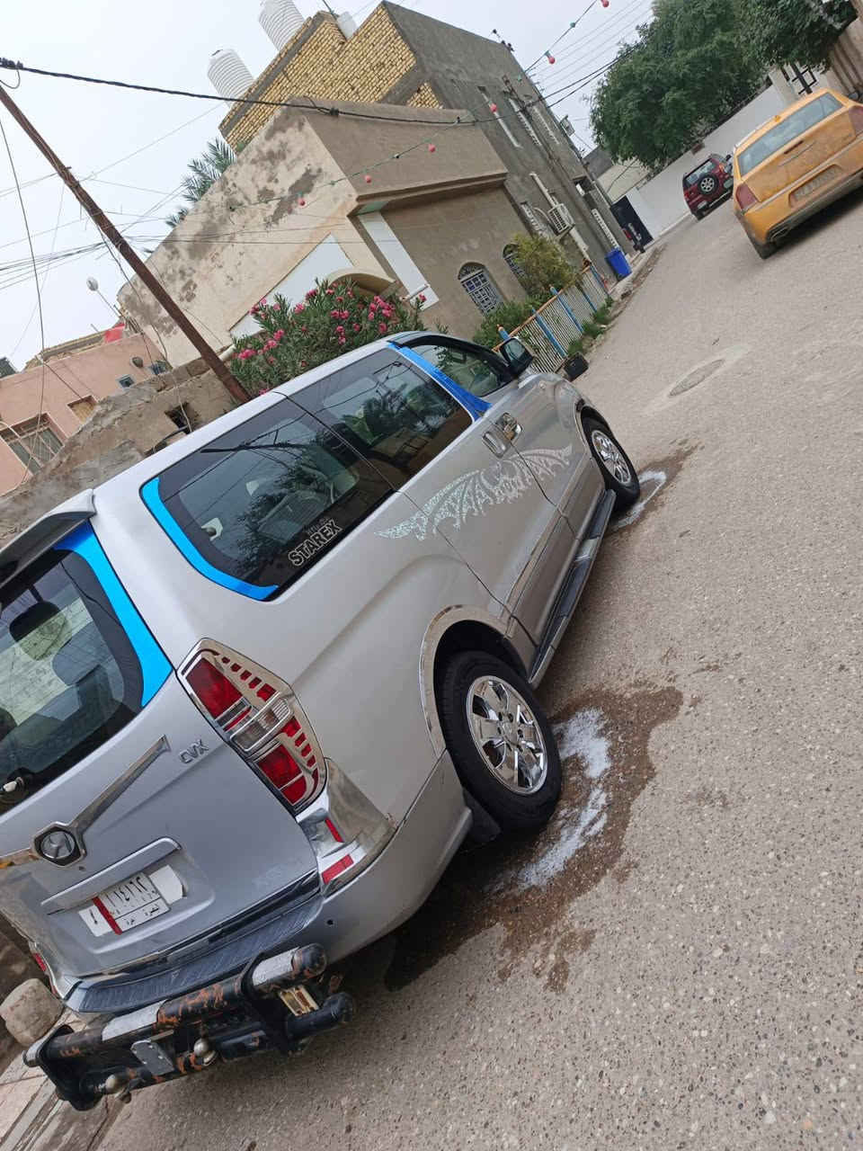 السلام عليكم ستارس ٢٠١٠ مكفوله جاهزه سياره مصفره سعر ١٤٥ مكاني ناصريه ***********
