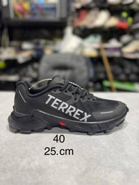 شلعة احذية • رجالي • ٨٥-٩٠ قطعة