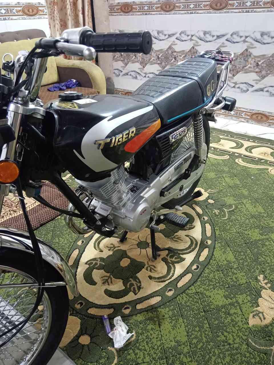 عليكم ورحمة الله❤️
تايكر موديل 26 أوراق اسكنر بيه وصل معرض الدراجه جديده جديده بمعنه الكلمه كهربائيات كامله. اي نقص مابيه  ماصاله هواي من طالعه من الوكيل سعر(675)او بيه مجال قليل  حك الجيه  مكاني بابل الهاشميه *********** واتساب موجود
