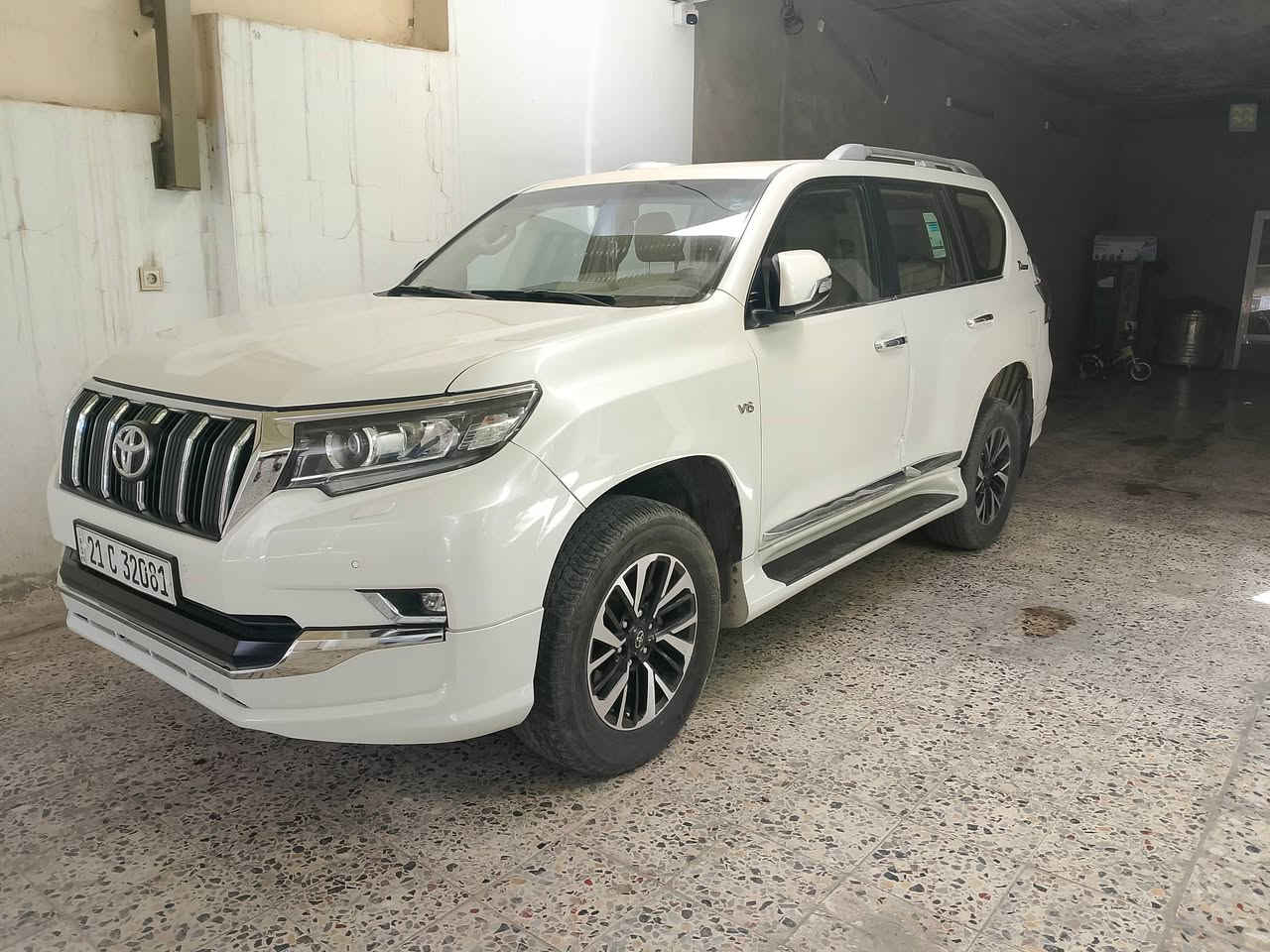 براودا 2020 txs كفاله عامه
رقم سليمانيه بااسمي
محرك 6 سلندر 4000 
مكفوله من الضربه وشخط والبارد  
فتحة سقف 
بصمه
ثلاجه
دبل تانكي 
تحكم استيرن 
ويل جكساره
كاميرا سبير تعليك 
كشنات جلد كهرباء قرميدي 
وباقي المواصفات  

مكان سياره بغداد
 للاستفسار
***********
