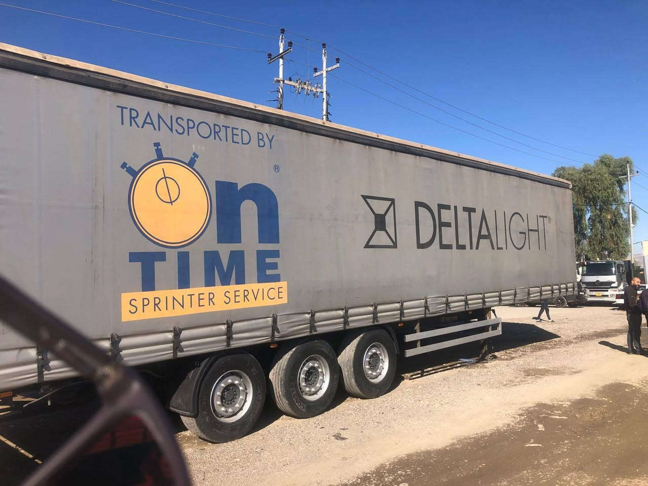 السلام عليكم ورحمة الله وبركاته
للبيع عربانه جادر ثابت
نوعيه اكرونه
هيا ومنفيس تريدها
بدون منفيس اهم ابيعك
العنوان زاخوووووو
اخوكم ابوثامر مكلف بنشر
للاستفسار التصال على الأرقام
*********** 📲
*********** 📲
