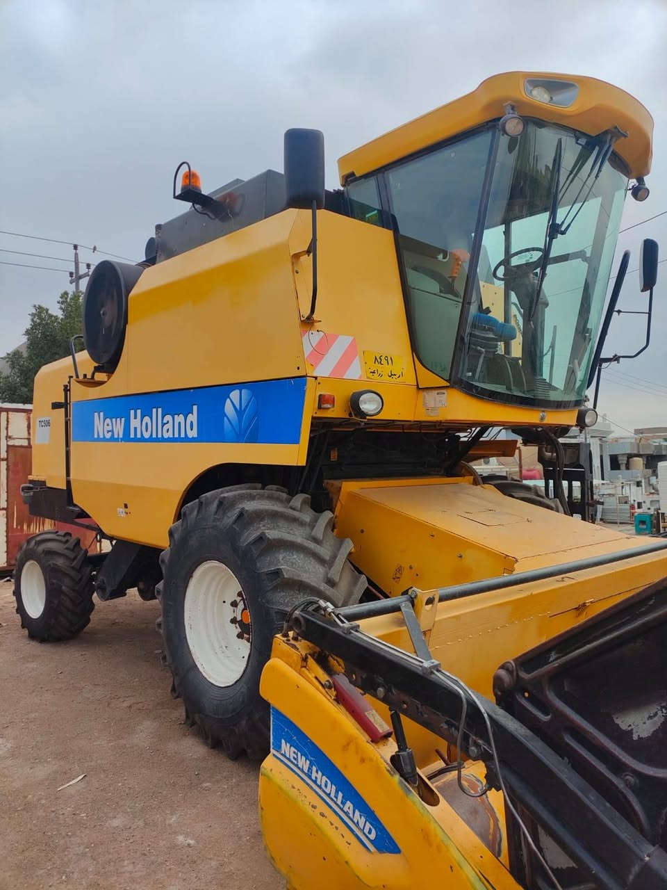 حاصوده لبيع موديل 2014 هايدرو خمسه بلم مشتغله 4000 ساعه مكينه وضع شركه ***********
