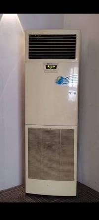 وبركاته سبلت 450 وثلاجه 300 مكلف بالنشر تفاصيل اكثر  تواصل وات ساب 077...