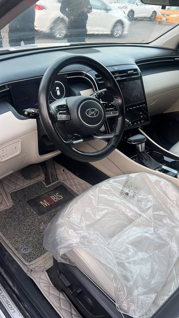 توسان 2023 خليجي رقم بغداد مكفوله فول واحد على واحد بانوراما ماشيه 17 مكينه 2000 دوش سعره 21800$ مكانه بغداد الرصافه للستفسار اكثر اتصل 
***********
