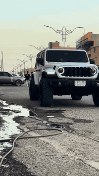 جيب رانكلر للبيع موديل ٢٠٢٣ مواصفات سبورت 
رقم اربيل مكينه ٤ سلندر تيربو 
ظرر كلش خفيف مرفق بلصوره 
سعر ٢٩٥ 
العنوان تكريت ***********
