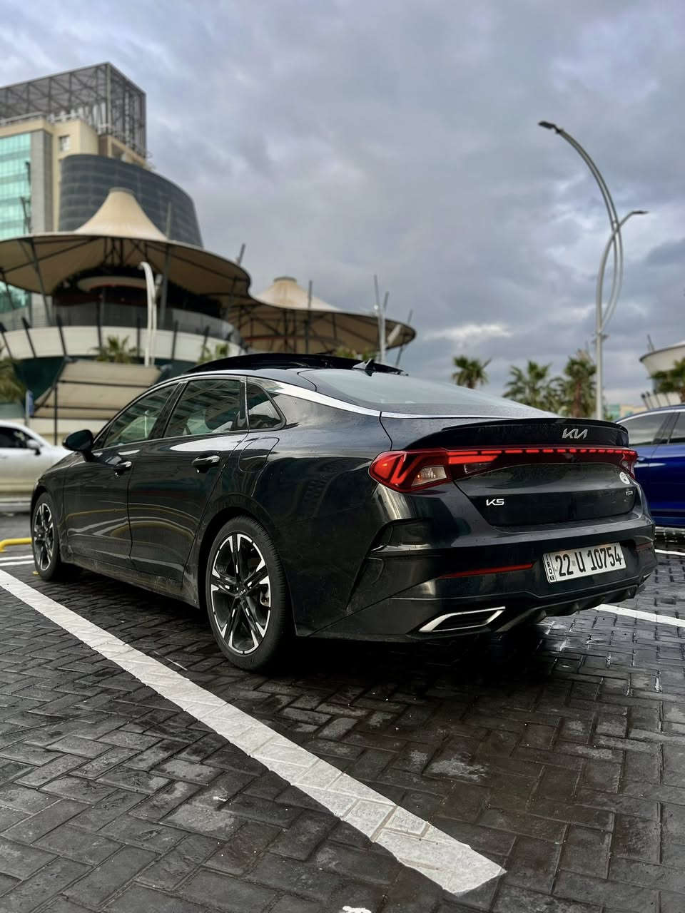 كيا فايف - KIA K5 🖤
موديل 2023
ماشية 37 الف
حادث / جملغ + ربع بونيد صبغ🔻بدون دواخل بشرط الفحص
ايرباك ستيرن سستم بلادي ✅
گئر ومحرك وحجر بيئه ورادار كلها سليمة شركة ✅
السعر 165 💲ورقه 💵 مرقم جاهز

موصفات فول 1/1👇
بانوراما
بصمة ابواب
بصمة تشغيل 
كشن جلد وكهربائي
داخل احمر 
موبايل شحن
اوتو هولد
بريك بصمة
تشغيل عن بعد
رادار امامي خلفي جانبي 
تحديد مسار قيادة آليه 
مانع انزلاق
انضمة قيادة 3 
شاشة مع كامرا خلفي دوارة
ويل كب كروم
فول تحكمات استيرن جهتين

صور الحادث ورقم الشاصي داخل المنشور 👇
العنوان اربيل شارع ١٠٠م (معرض اربيل كارس) 🏠
واتساب ☎️📞/ ***********
