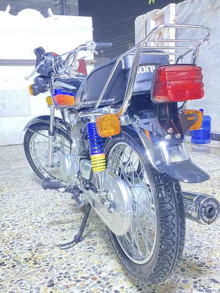 سلام عليكم دراجة تايگر للبيع شكل نامه موديل 2025 مكفولة السعر 725 قفل المكان بلدروز الشراي خاص او يتصل على الرقم ***********
