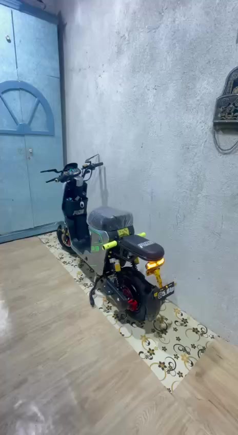 سلام عليكمR9 ونلي 2026الدراجه بحالة الوكاله ما ماشيه ما مستعمله هواي  5 باتري + شاحنتها الاصليه الدراجه عليها تعديلات من برا فقط + غراضها البلاد كلهن موجودات حتا المري موجودات الدراجه فحص وضمان ***********
