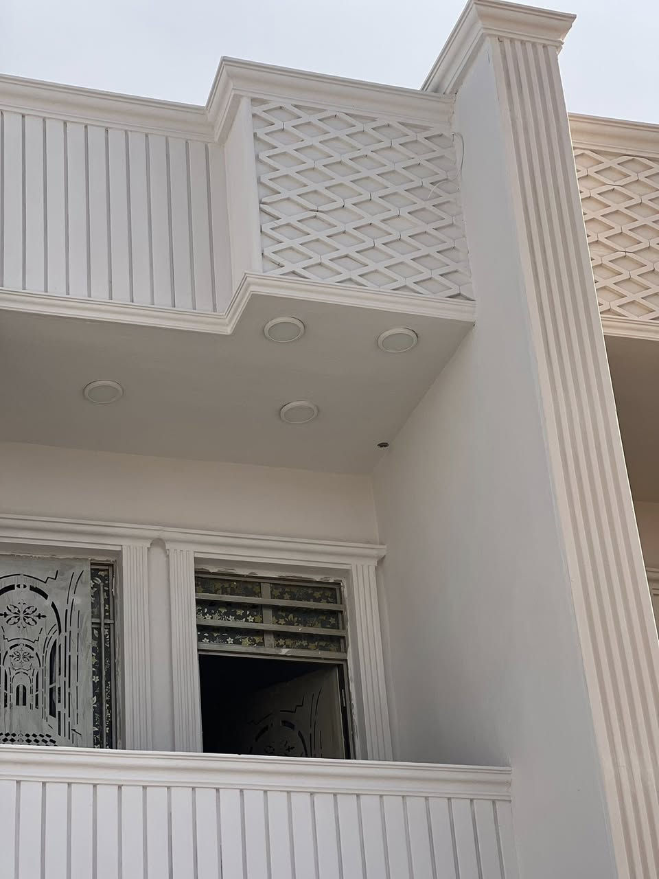 كادر للبخ اسمنت ونقش الخارجي تغليف واجهات حياكم الله *********** متفرغ حالياً
