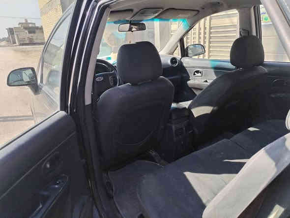 السلام عليكم 
كيا كارنز 2009 للبيع
 رقم انكليزي تريد مداور تريد وكاله 
تبريد تدفئه تخم تاير باتري جديد
تريد بيع تريد مراوس 
سياره جاهزه من كلشي انكر اسوي وكلب 
7 راكب عائليه
***********
للاستفسار فقط اتصال
