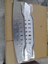 مكتب السند لقطع غيار سيارت تسلا  07707190642