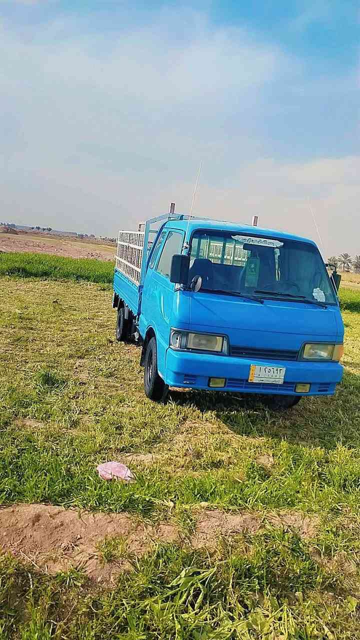 السلام عليكم كية بنكو موديل 94 سيارة جديدة خير من الله رقم ديالى بسمي واذا اكو مراوس بكية عموشة العنوان بغداد الشعب رقم الهاتف ***********
