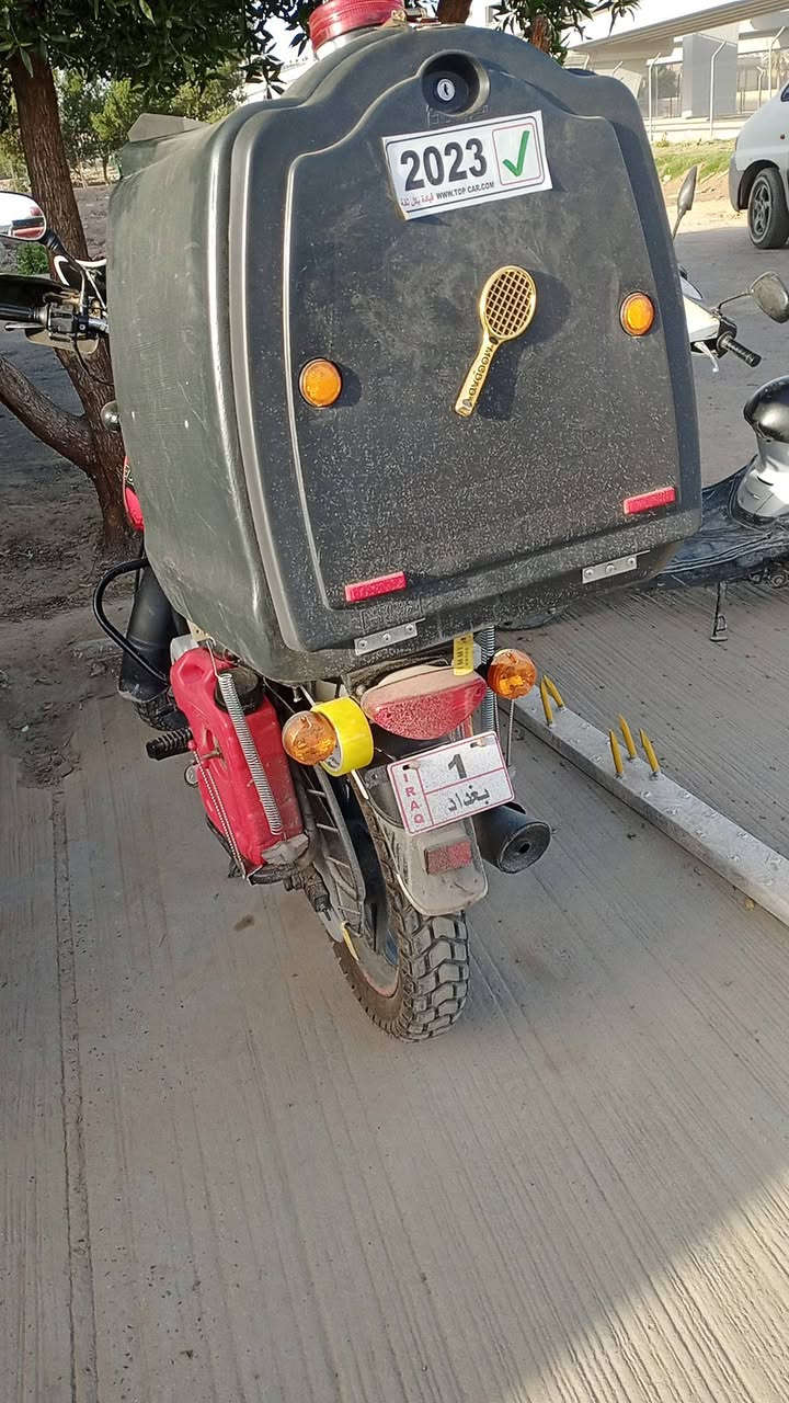 السلام عليكم لبيع بوكسر موديل 23 نضافه 100 ممشتغله هواي ومكفوله اوراقه ضايعه مكفوله  من السرقات السعر 1500قفل
***********
