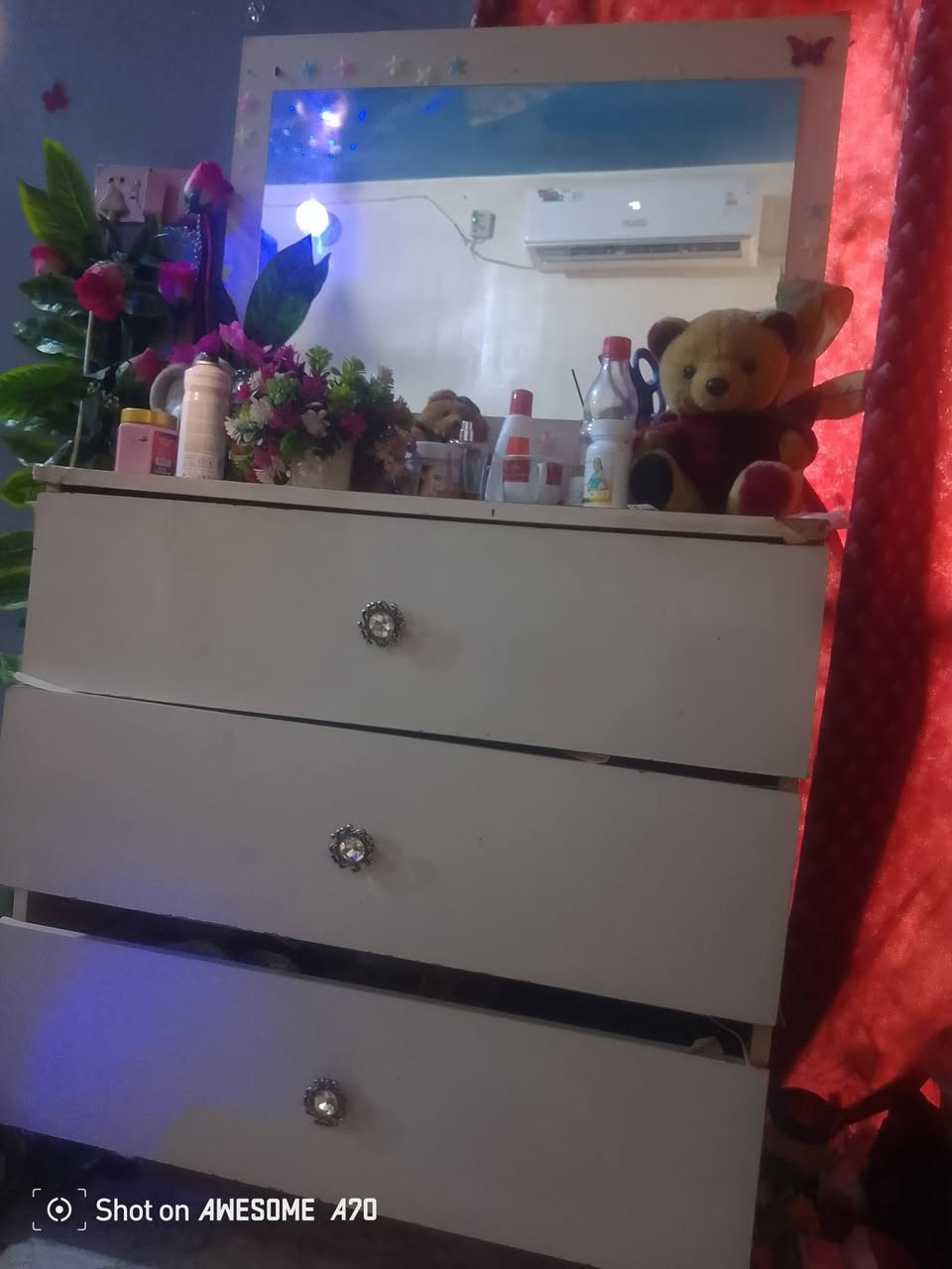 غرفه خمس قطع السعر 250شعله دوانم


**إذا كنت صاحب هذا الإعلان وتريد حذفه لأي سبب، رجاءا أرسل رسالة إلى الدعم الفني**