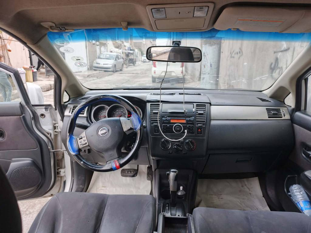 نيسان فيرسا ٢٠١٠
وةكو بوياغ
دوو بست لة دةركاي سةكن بوياغة سةنةوي تا ٢٠٢٦
مليون وجوار سةد هةزاري لةسةرة كيرو مكينةي بةشةرتة
نرخي ٩٠ وةرةقةو مجاليكي زور كةم ناونيشاني هةولير
*********** ديبيس, كركوك
