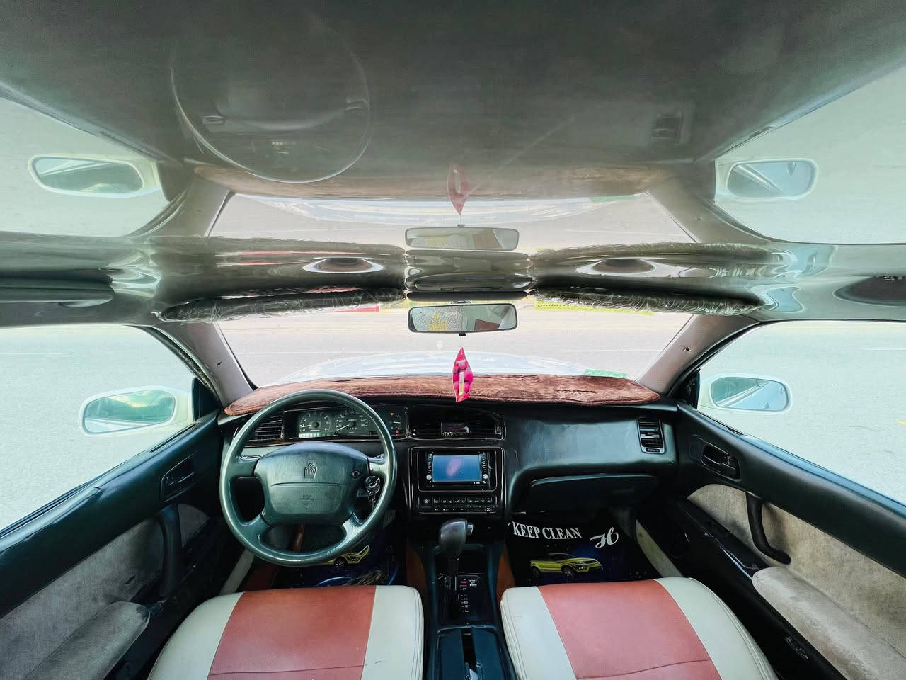 السلام عليكم
للبيع بطة منفصل موديل 1995صدفي 
رقم انبار مشروع وطني تحويل مباشر . مكفوله كفاله من الگصه ونقل الجثه والضربه والخياس والعيب الشرعي
مكينه وگير وحداديه وتخم تاير وباور ستيرن كله جديد 
غرفه جلد ارضيه جلد. جاهزه مجهزه مال جناي العنوان كربلاء
السعر 65 وبيها مجال
للاستفسار.. ***********
