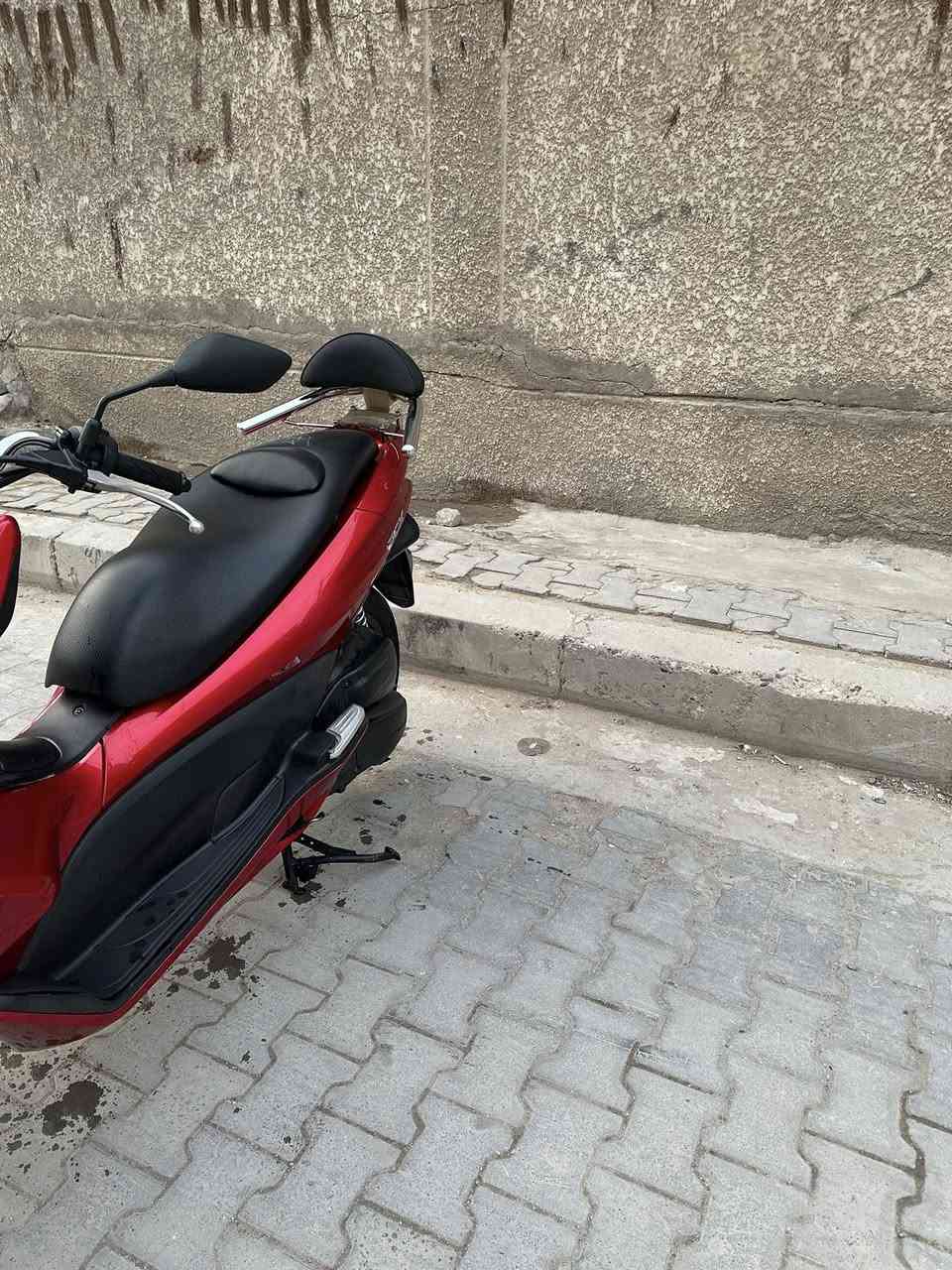 السلام عليكم دراجه bcxجيل الاول ياباني
دراجه جديده بل كارتون دراجه ممتعوبه ابدد فول الفول كلها بلادي كلها شغاله اي نقص مبيها كفر بلادي بلادي مكينه بلادي دراجه حلوه بمعنه الكلمه حساس زدحام ستان كهربائي دبل سويجين تجوه بلادي اوراق كامله 

شراي يتصل ‭٠٧٧٢ ٥٣١ ٣٧١١‬

— في ‏بغداد. البلديات‏.
