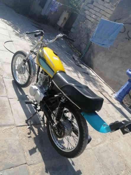 دراجه تعمير 25
محرك سيجي نامه
كلك كلك
السعر 600 وبيه مجال حك لجيه
خاص ماموجود رقم واتساب ***********
