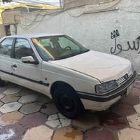 بيجو 405سياره مكفوله من ضربه وتبديل بيه صبغ مكانت ومكينه وكير مكفولته ...
