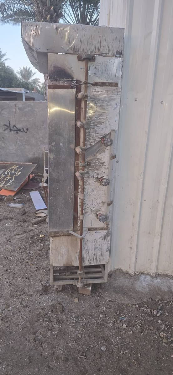 للبيع شوايه دجاج ٦ شياش الشراي يجي خاص او ينتصل عله الرقم ***********العنوان حله السعر ٢٥٠ حلة, بابل
