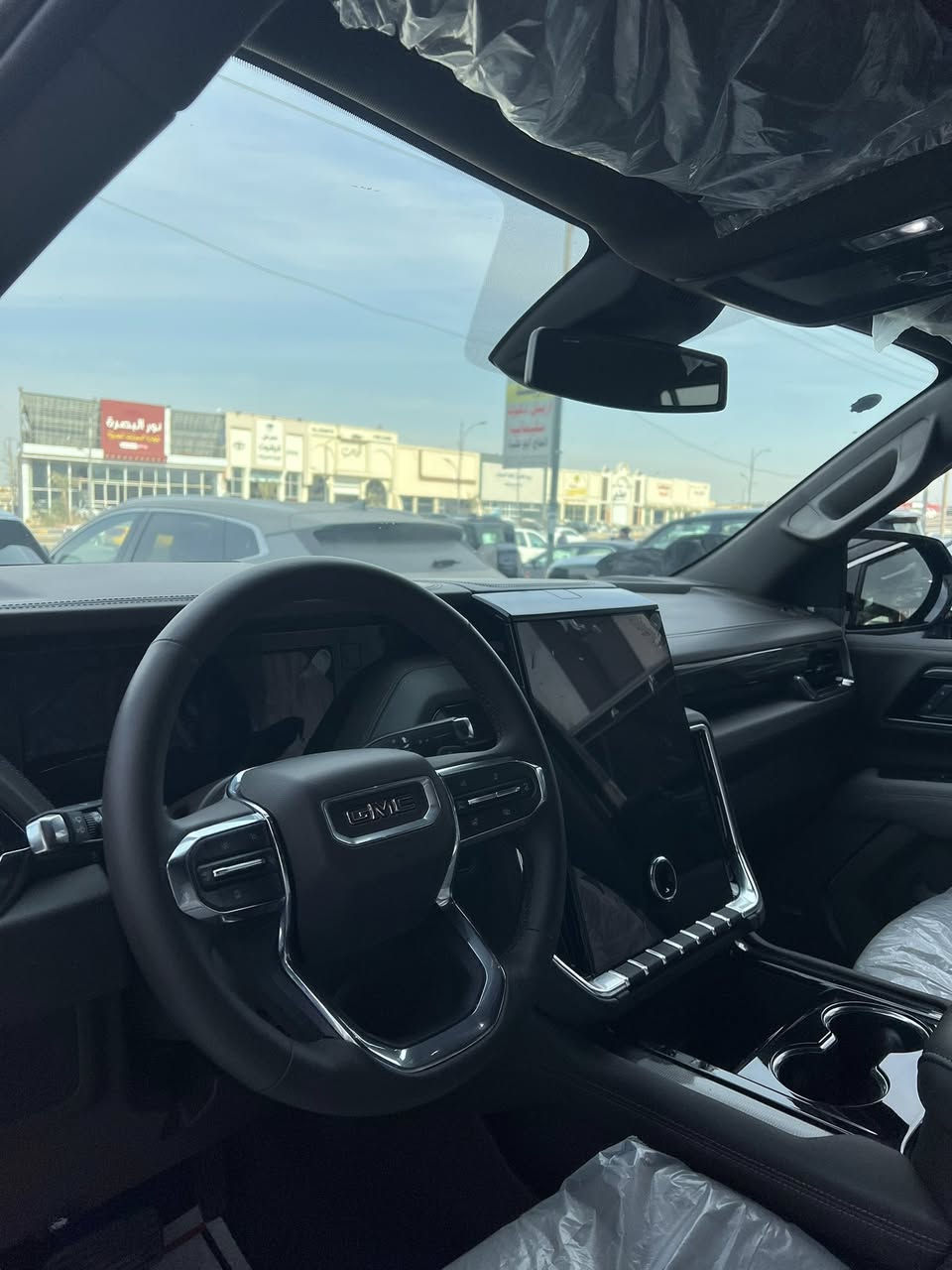 السلام عليكم يوكن 2025 خليجي وكالة المنصورر زيرووو 900 كيلو فقط رقم بغداد السعر 685 وبيها مجال للشراي عنواني البصرة *********** - ***********
