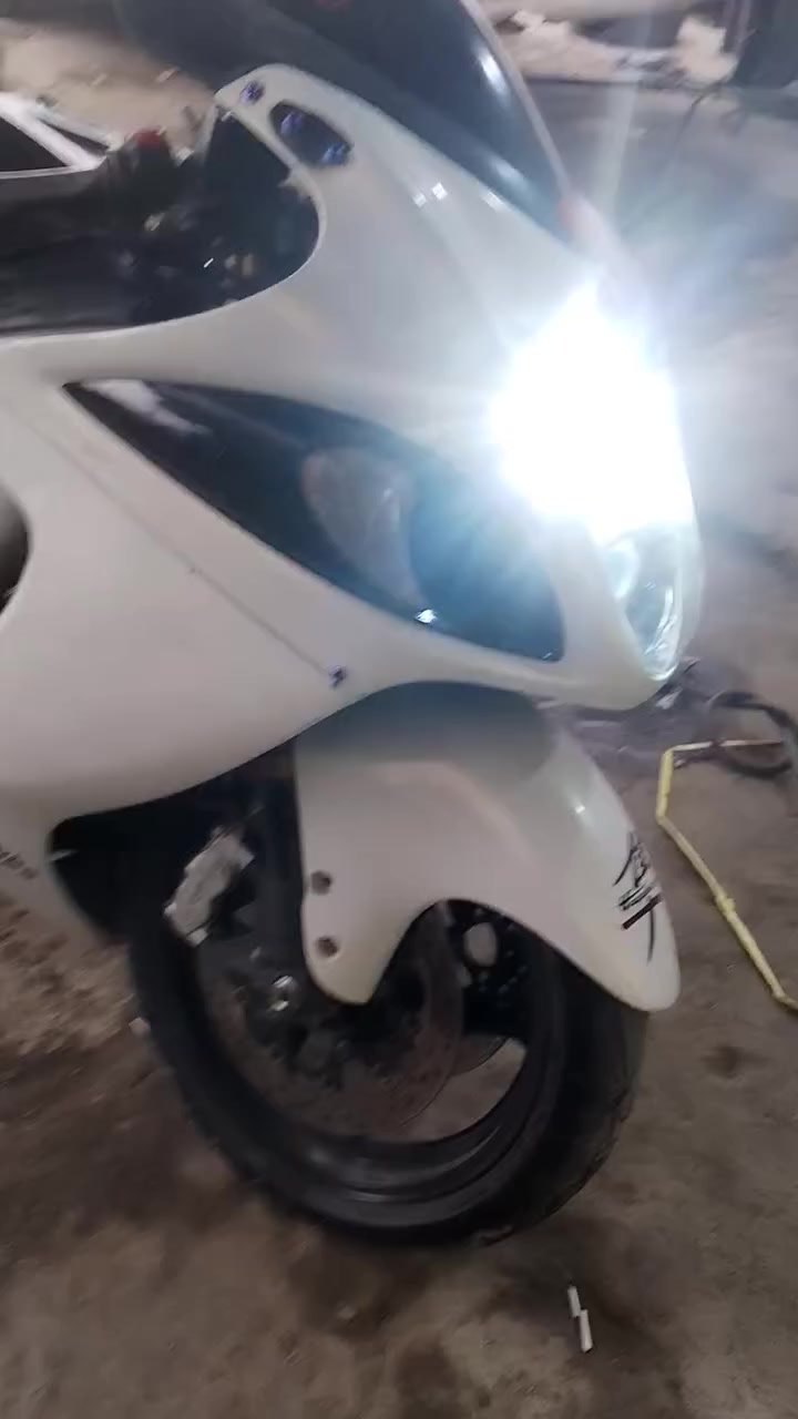 السلام عليكم هيبوزا 1300جيل الثاني رقم وسنويه دراجه نضيفه وحلوه الدراجه بيهه بدايت بگن شغاله وتمشي للمراوس حسب القناعه او بيع السعر ٣٥ ورقه اليجي يشلع عيوني عنواني نجف


**إذا كنت صاحب هذا الإعلان وتريد حذفه لأي سبب، رجاءا أرسل رسالة إلى الدعم الفني**