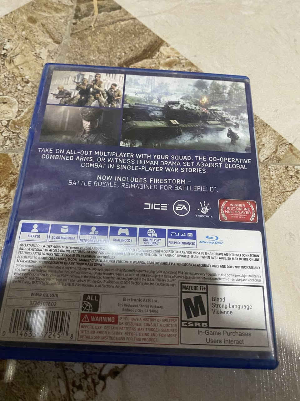 السلام عليكم قرص بلي فور 4حرب العالميه الثانيه

هاي مواصفات لعبة Battlefield V 🎮

* نوع اللعبة: حرب / إطلاق نار / أونلاين
* الشركة: EA و DICE
* الجهاز: PS4
* سنة الإصدار: 2018
* طور اللعب:
    * قصة (Story Mode)
    * أونلاين جماعي
    * باتل رويال Firestorm
* عدد اللاعبين بالأونلاين: يوصل إلى 64 لاعب
* السعر ٢٥ وبي مجال لشراي 
***********
