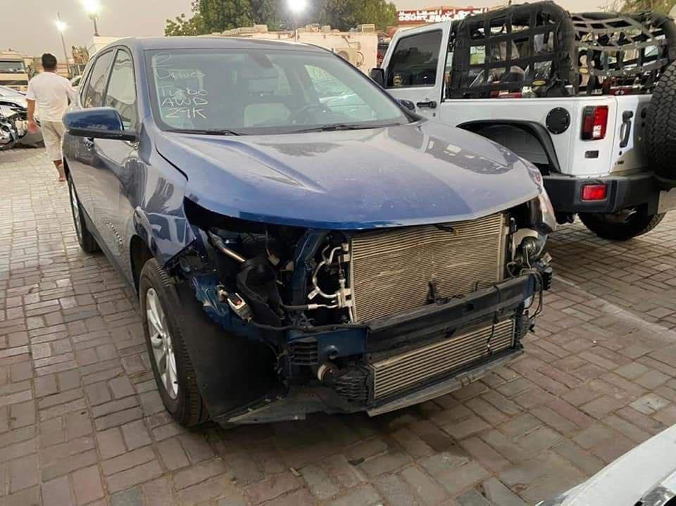 السلام عليكم
للبيع كوينكس 
2019 
فور ويل 
ضربتها بس دعاميه بكندا 
وبلعراق بيها بارد بلجاملغ الايمن بص السايق 
والهلال الجاملغ الخلفي فقط بدون صبغ ولا تبديل 
كير ست نمر 
كشن كهرباء 
المحرك مفتوح مبدل بساتم مالته فقط 
والسياره عليها صيانه كامله 
ماشيه 95 الف ميل 
رقمها واسط باسمي

مكان السياره واسط الكوت 
السياره جاهزه ع اخر حباية 
***********
