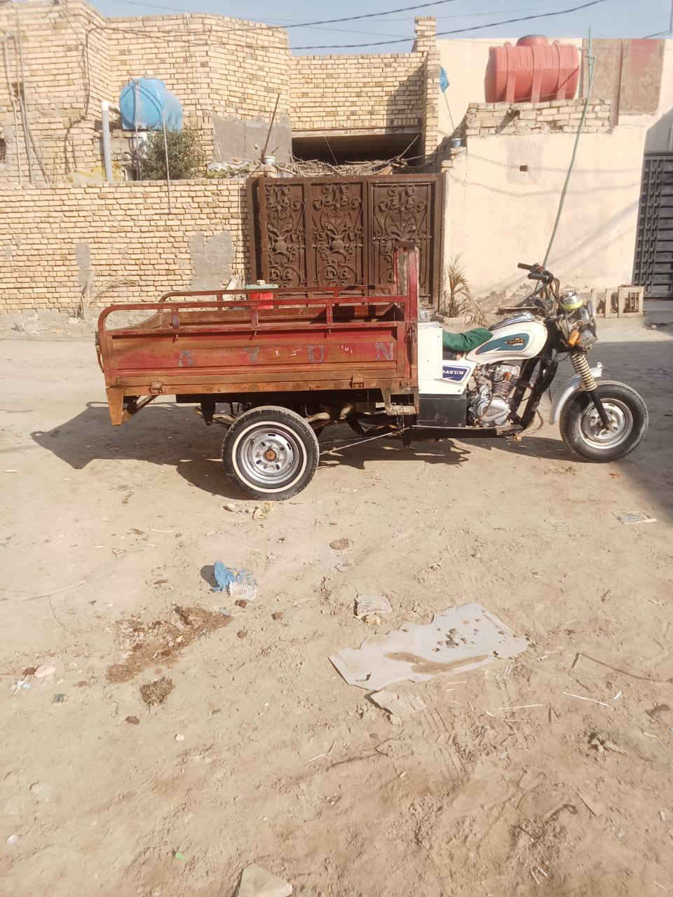 شباب سلام عليكم ستوته تعمير جديد محرك بعده علا سحك كسن كبس تواير بل خطه بدي لا لحيم ولخياس ورق صولي مكان ناصريه مركز ***********📞 سعر مليون ٦٠٠ وبه مجال
