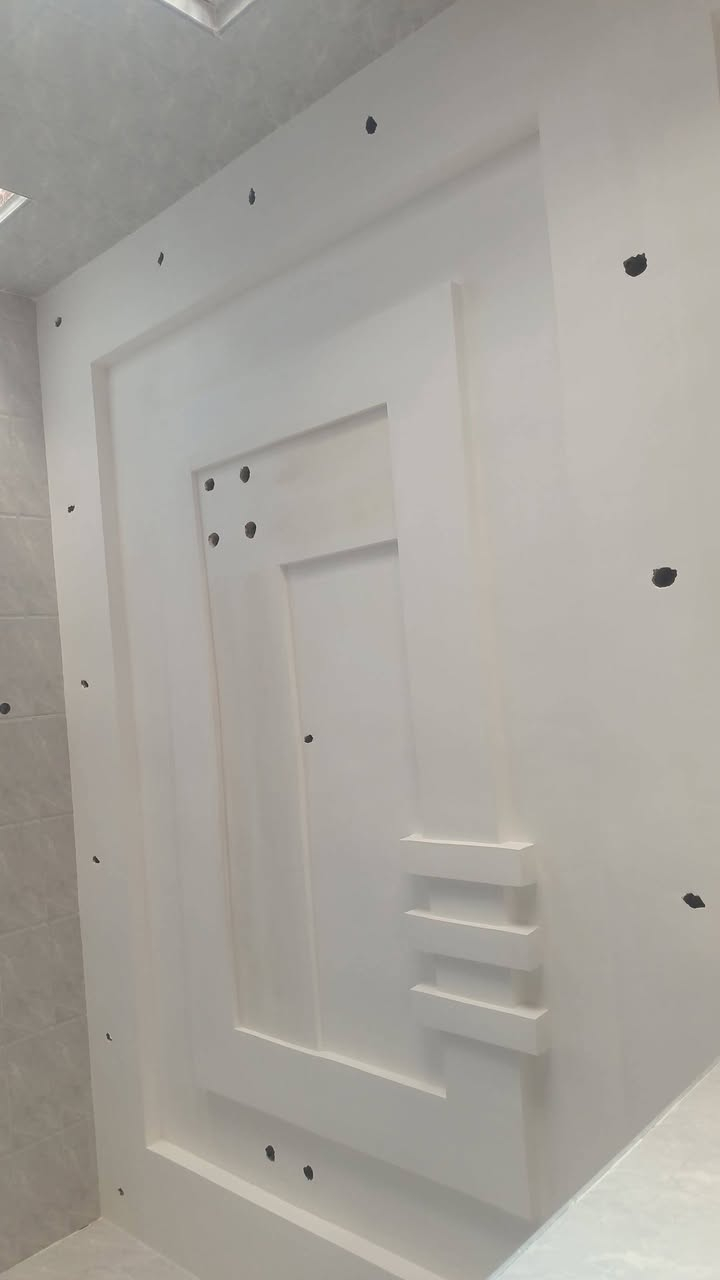 هاذه جزه من عملي جص وبورك ولبخ خارجي  المتر اربعه ٤.  ستفسار عل رقم  ***********
