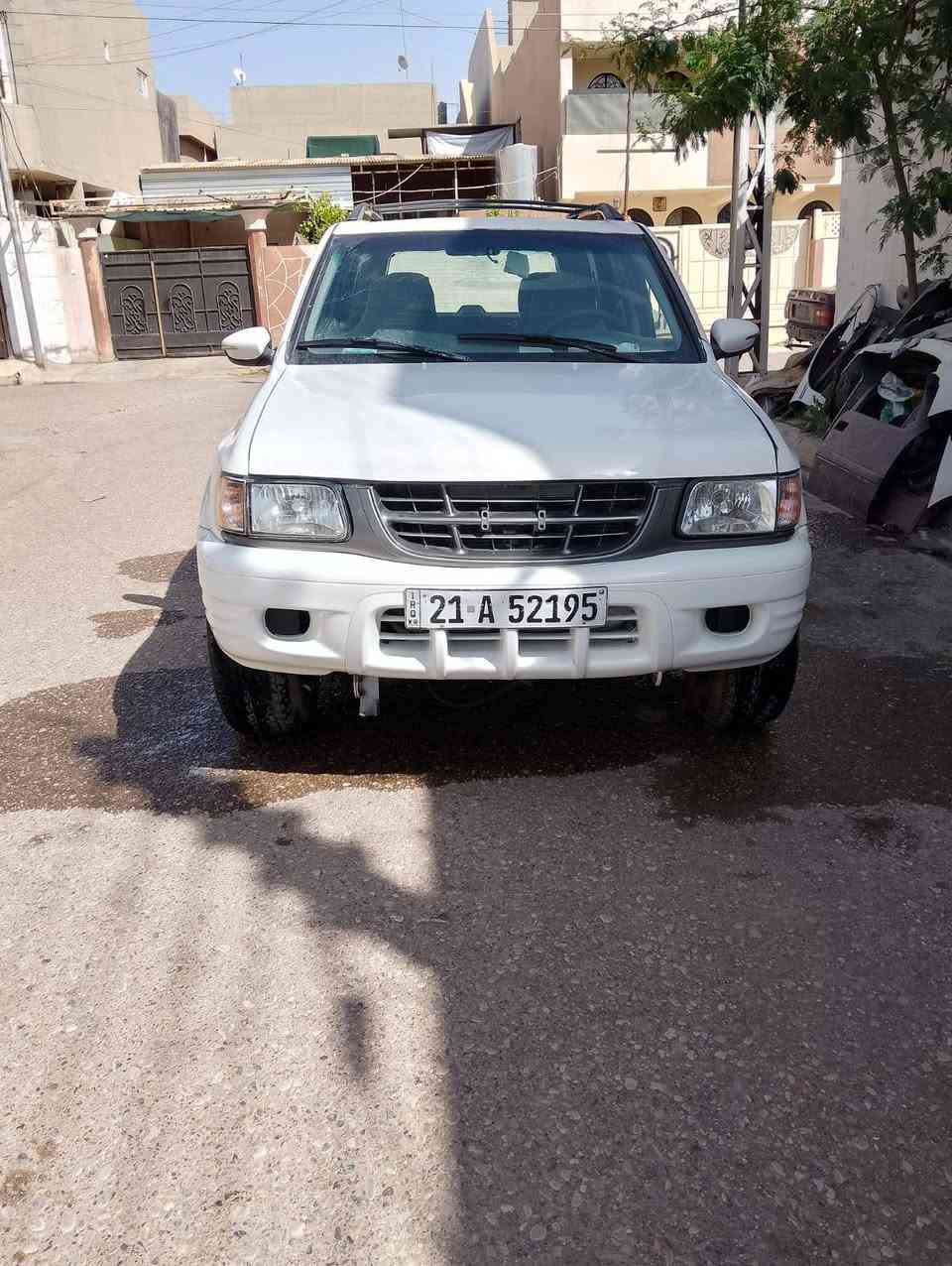 أزوزه ياباني للبيع موديل ٢٠٠١ رقم سليمانية رقم وسنوية جديد لغاية ٢٠٢٨ بسمي شرط تحويل والوكالة .... أني مكلف بالنشر اتصل بالرقم صاحبها  ***********
كير اوتوماتيك .... كوبون بنزين ⛽ موجود كير ومحرك شرط لاصرف لابخار صدر شرط تايرات شرط كهربائيات كلها شغال دواخل كلش نظيف سياره كلش حلو ونظيف صبغ حزام للجمالية بدون ضربه سعر ٤٩$ وبيها مجال شراي اتصل بالرقم صاحبها مكان سياره كركوك كركوك, العراق
