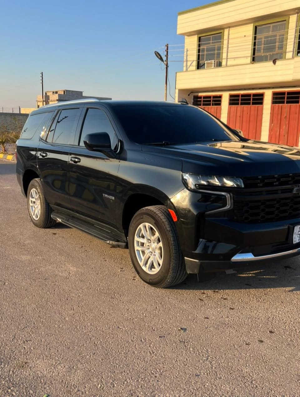 السلام عليكم
تاهو LS للبيع موديل 2024 بجم برايمر علامة سودة

رقم بغداد بااسمي ثاني يوم احولك

رادار 

ماشيه 40 الف فقططط 

وارد خليجي وكالة المنصور ام الضمان 

المواصفات 

بصمه 

حساسات اماميه خلفيه 

رادار امامي 

مانع تصادم 

تحديد مسار 

رادرات جانبيه

كامره خلفيه دواره

ثلاث قطع تبريد 

شاشه اعطال

سايد بريك دكمه 

تحكمات ستيرن 

كرسي كهرباء 

لد نهاري 

زنون اصلي 

تشغيل عن بعد

وباقي المواصفات المعروفه  

السعر // 505$ وبيها مجال بسيط 

شرط بسمي شخصيا***********

مكان السيارة  ديالئ خان بني سعد    بااسمي تحويل ثاني يوم
