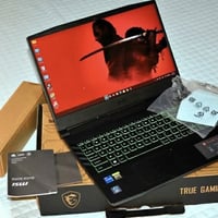 من msi بمعالج i7 جيل 12  وكرت شاشة 3070 مع كارتونه وكامل الملحقات اخت ...