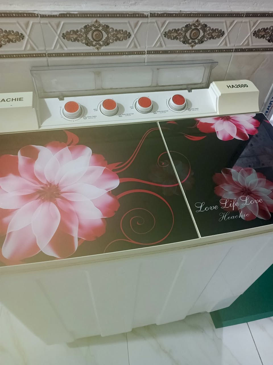 غساله حجم 26 كيلو تغسل بطانيه ام نفرين ع فحص ابلاديه مداخله تصليح اوشاشه حجم 32 استعمال شهرين اوتنور كهربائي ***********
