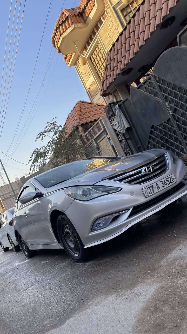 🚗 للبيع: هيونداي سوناتا 2014
📍 مكان السيارة: البصرة
📞 للتواصل: ***********
💰 السعر: 100 ورقة – قابل للتفاوض

• تبريد وتدفئة
• كفالة الكير والمحرك

⚠️ أضرار السيارة:
• وارد أمريكي
• حادثها في الجاملغ الأمامي والبنيد

📌 تفاصيل إضافية:
• رقم السيارة: ذي قار الدولي الجديد
• شرط التحويل المباشر السيارة بأسمي
• لون السيارة: رصاصي (سلفر)
