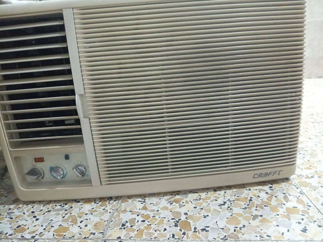 مكيف هواء جديد ٢ طن للبيع بسعر ٢٠٠الف لتواصل الاتصال على الرقم التالي 
***********
