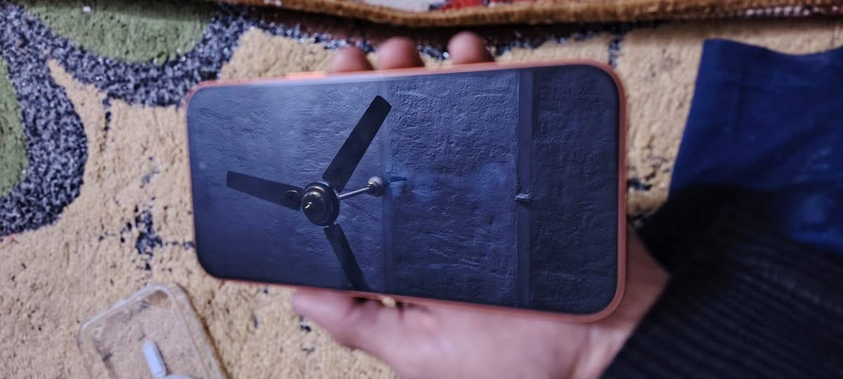 مبايل ايفون 17 برو ماكس دورات الشحن 27 استعمال 10 ايام كفاله عامه اي شخط مابي معا ضمان ماستر  مكان النجف الاشرف السعر مليونين 200  بي مجال قليل ///  رقم الهاتف ***********
