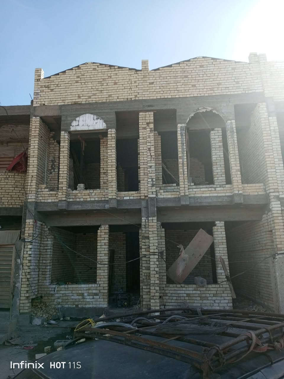 سلام عليكم خلفات بناء طابوك كلشي كوادر كامله شتريد حاضرين بي مكان نشتغل ***********/***********
