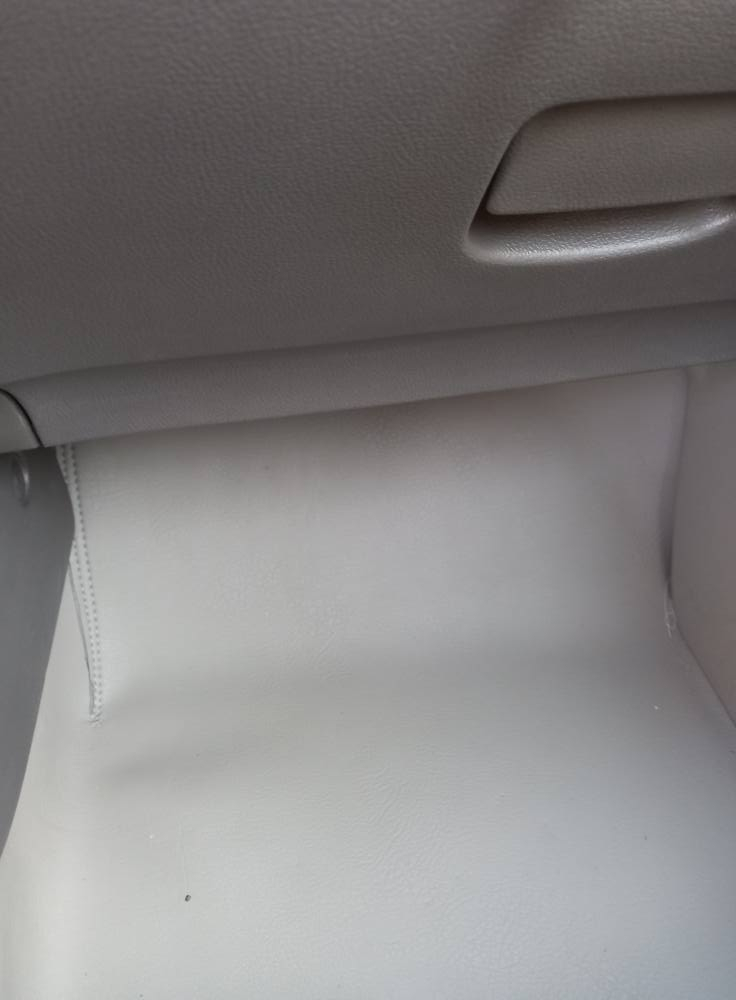 نيسان صني مصري رقم أربيل انكليزي 
مديل ٢٥
كفاله كير محرك 
ماشيه ٦٠٠٠ قابل للزيادة 
محرك 1500
5راكب 
تبريد قطعتين 
ارباك عدد 2
ارضيه والصندوك مدوشمه جلد خياط 
الكشنات دوشمه تلبيسه 
شاشه بلاد +كامره خلفيه 
والتفاصيل اتصل على *********** البصرة, العراق
