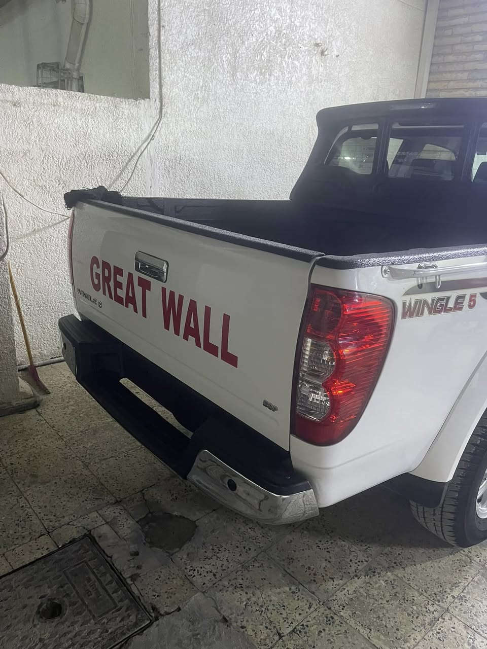 السلام عليكم 
من رخصه الادمن المحترم گريت ويل موديل ٢٠٢١ سياره جديده ماشيه ١٧٠٠٠ مكفوله من الصبغ كشنات جلد حساس خلفي كشن السايق كهرباء مانع انزلاق رقم بغداد مكاني بغداد ***********
