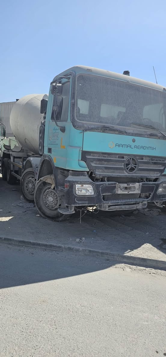 للبيع خلاطات  العدد 8 موديل 2007 تواصل واتس ***********
