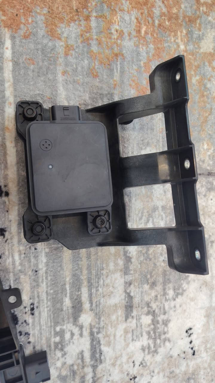 رادارت kia k4 2025
.تفصيخ اصليات امريكي
اياد السامرائي
***********
