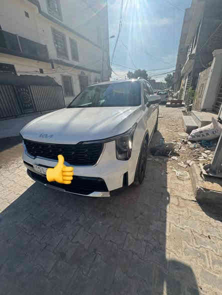 السلام عليكم 
سورنتو 2024 ماشية 28 الف 
مكفولة كفالة عامة
السعر 31 الف 
***********
