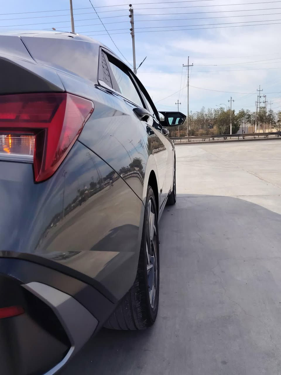 اقره الوصف كلشي ذاكر بي ما منواجد ع  نت لاتصال ***********
السلام عليكم النترا مديل 24 بيها بنيد مبدل الباقي كفاله فول مواصفات  ماشيه ١١ الباقي  سعرها 165بيها مجال رقم بصره حره بسمي
