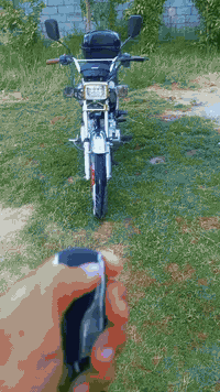 دراجة سيفان للبيع موديل 2025 حجم 200 أوراق سكنر السعر 800 وبيه مجال قل...